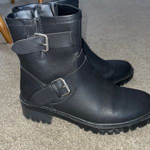 American Eagle Combat boots